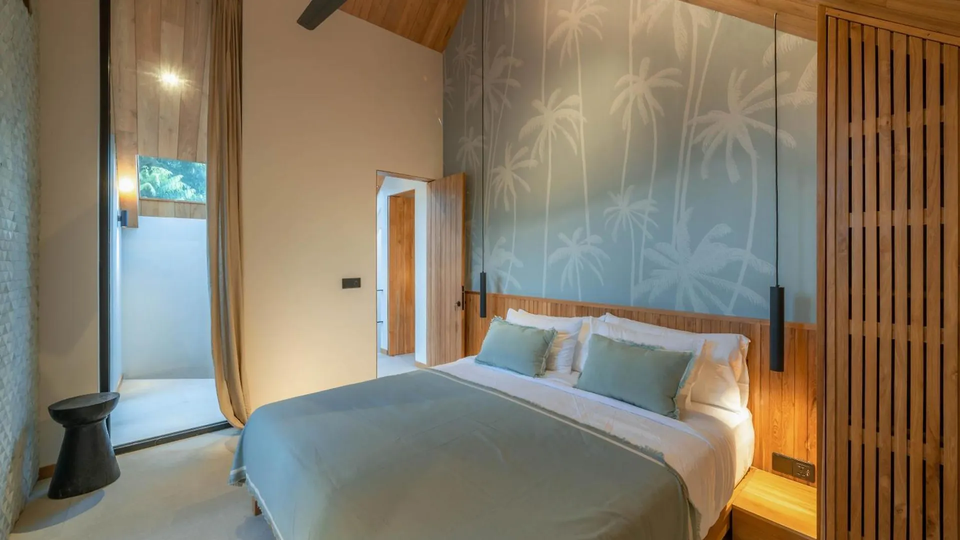 Villa Bayu - Ultimate Luxurious Escape 3Br Close To The Beach Canggu