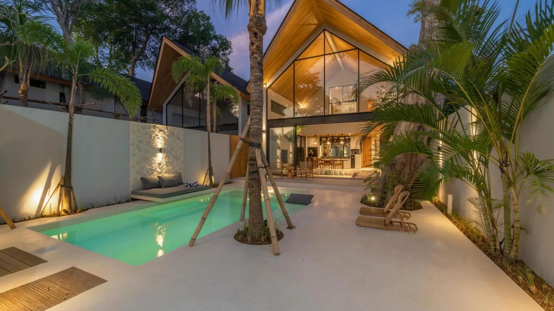 Villa Bayu - Ultimate Luxurious Escape 3Br Close To The Beach Canggu