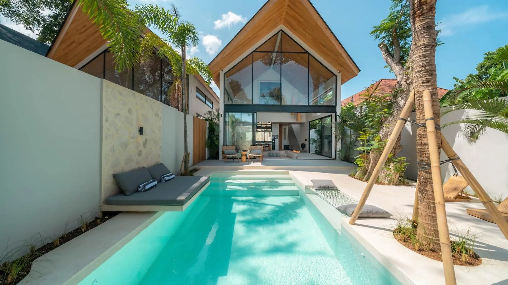 Villa Bayu - Ultimate Luxurious Escape 3Br Close To The Beach Canggu  Indonesia