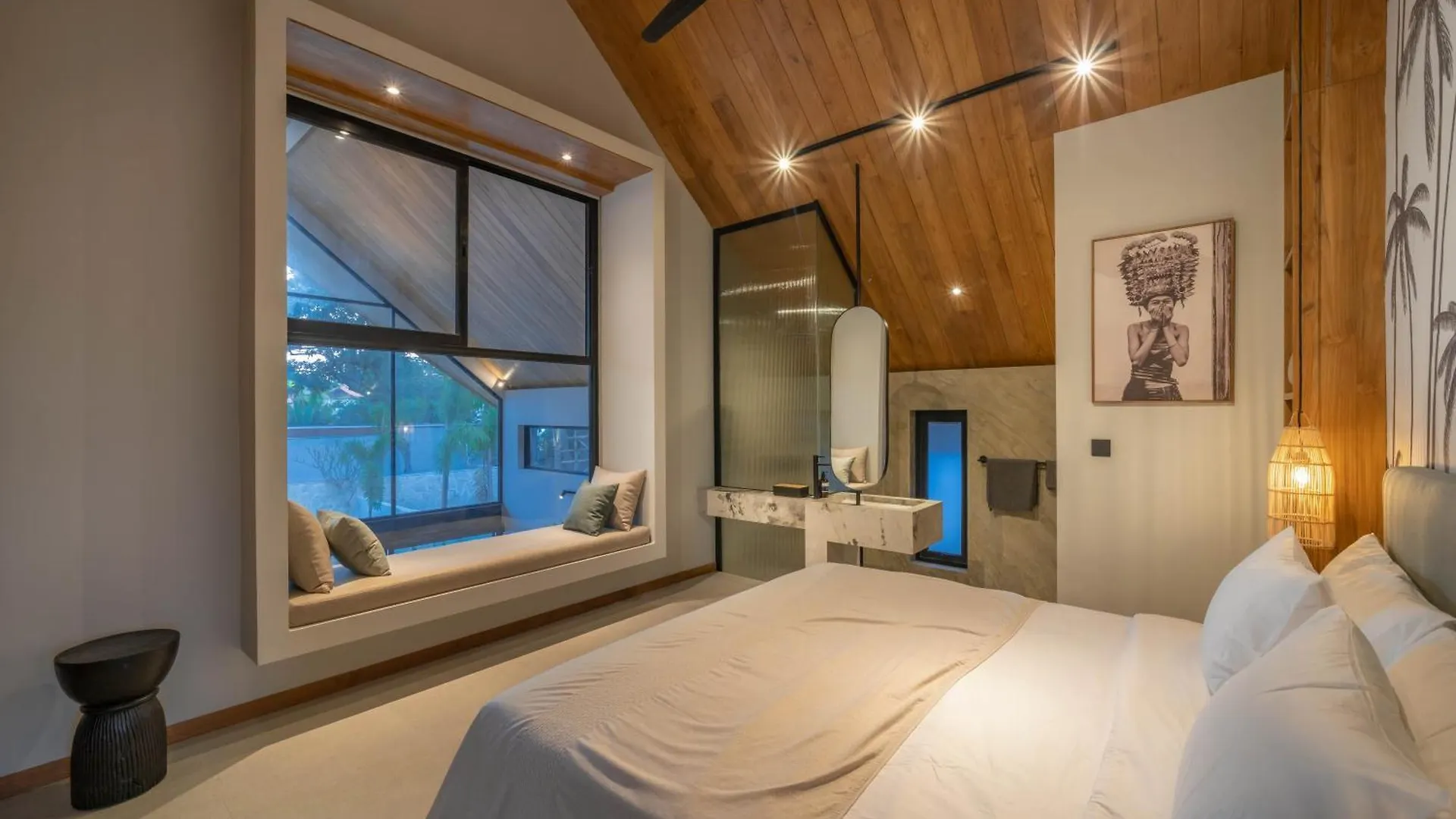 Villa Bayu - Ultimate Luxurious Escape 3Br Close To The Beach Canggu  0*, Canggu (Bali)
