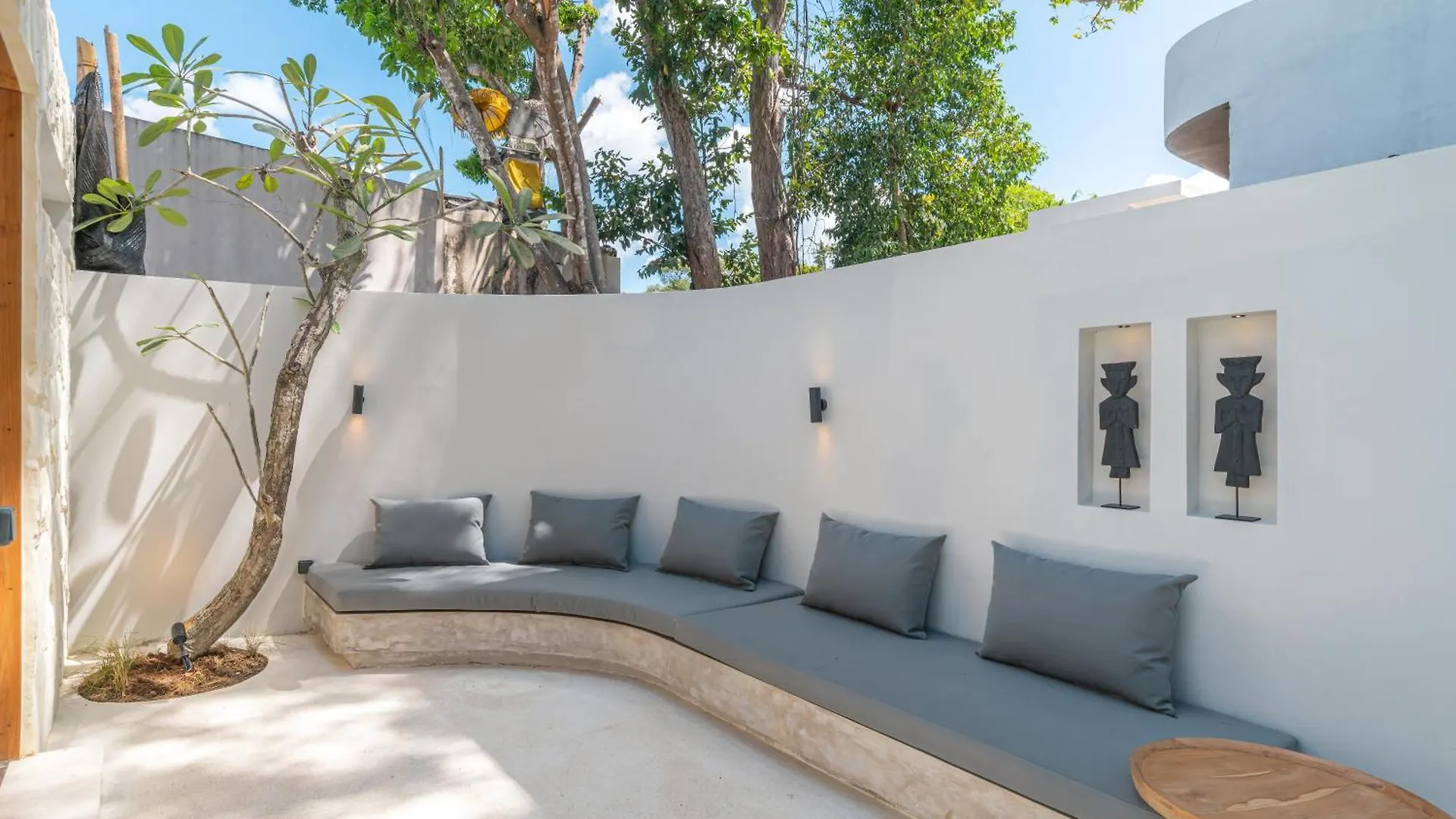 Villa Bayu - Ultimate Luxurious Escape 3Br Close To The Beach Canggu