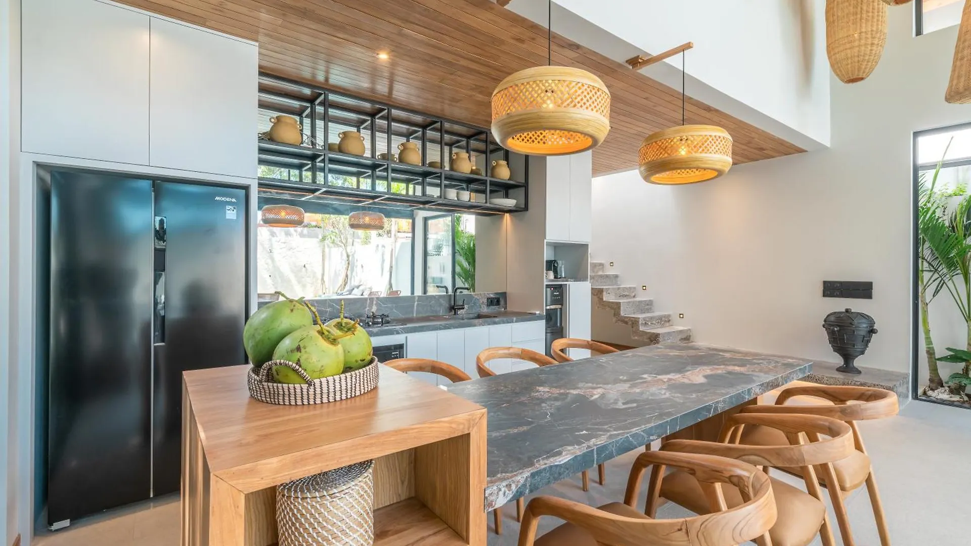 Villa Bayu - Ultimate Luxurious Escape 3Br Close To The Beach Canggu  Canggu (Bali)